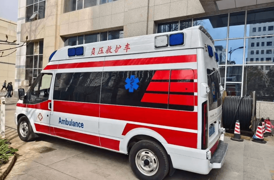 ambulance manufacturer China-3