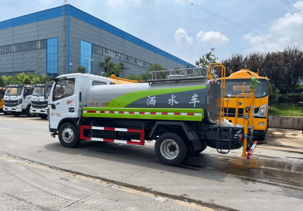 top sanitation truck manufacturers China-2