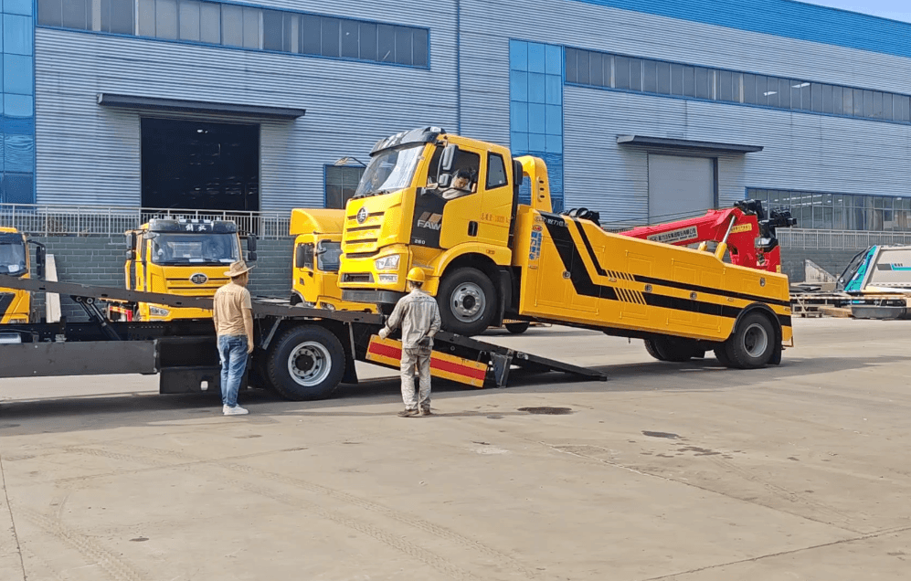 China wrecker trucks export companies-2 China wrecker trucks export companies-2
